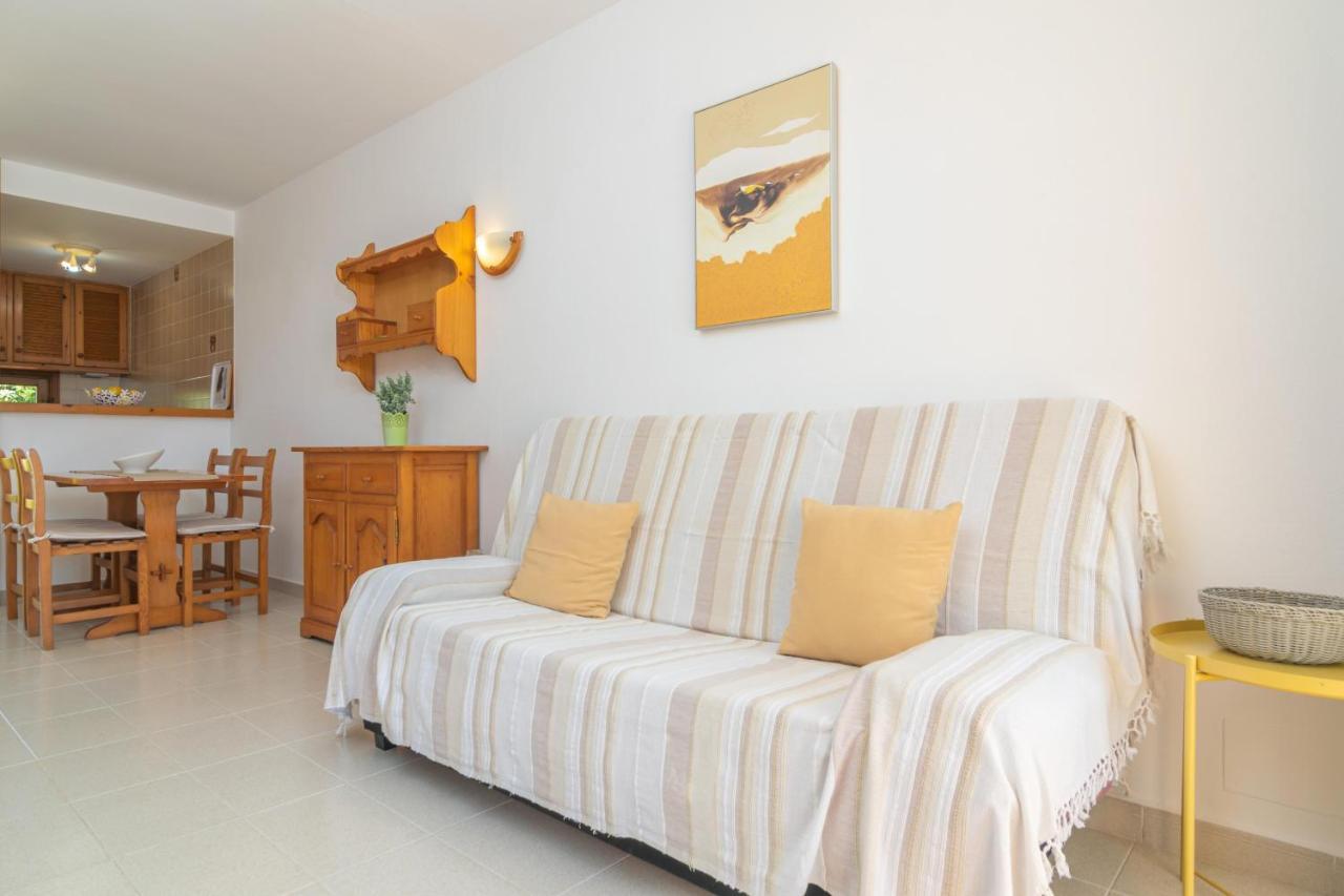 Victoria Cala En Porter (Menorca)